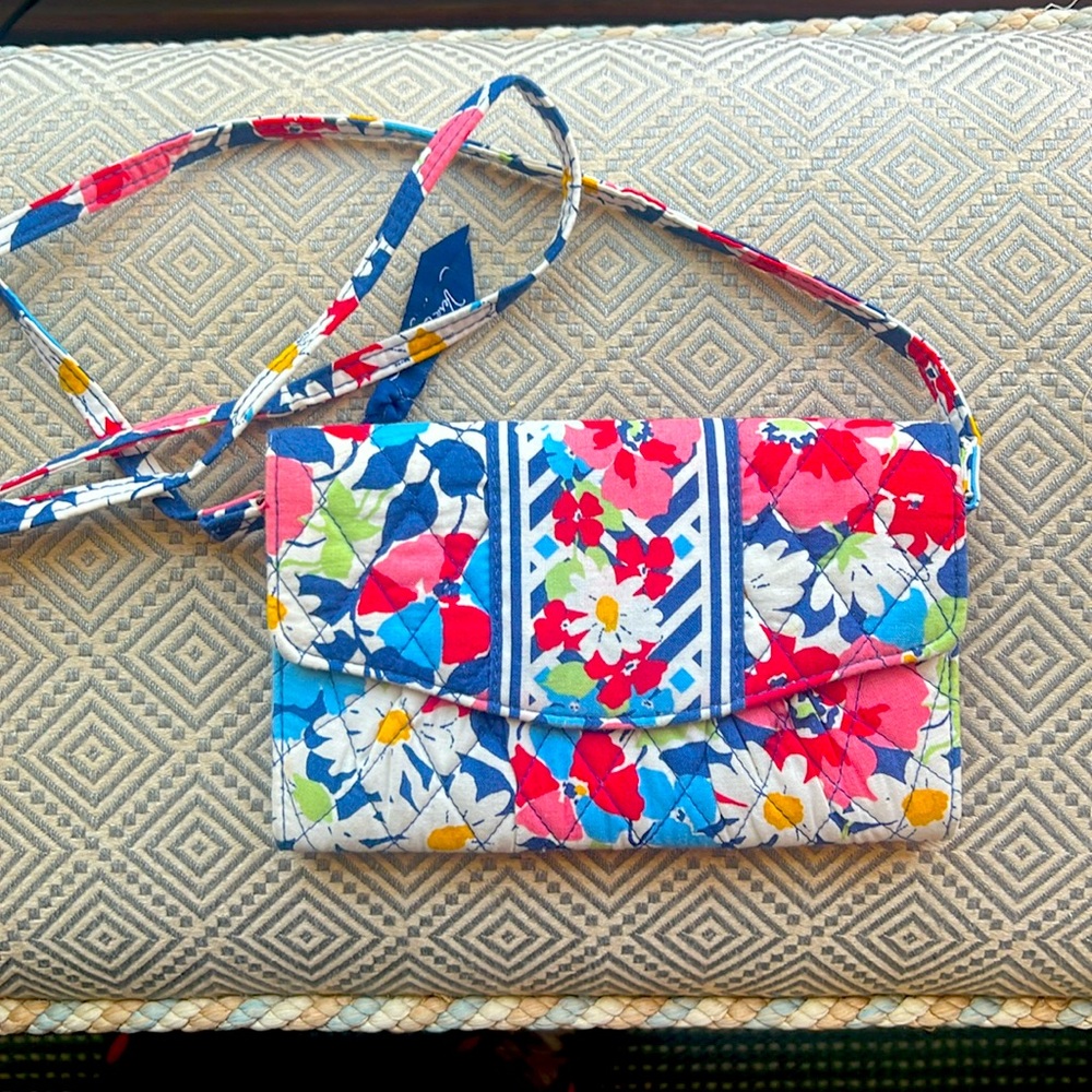 Vera Bradley envelope style purse with shoulder strap and floral